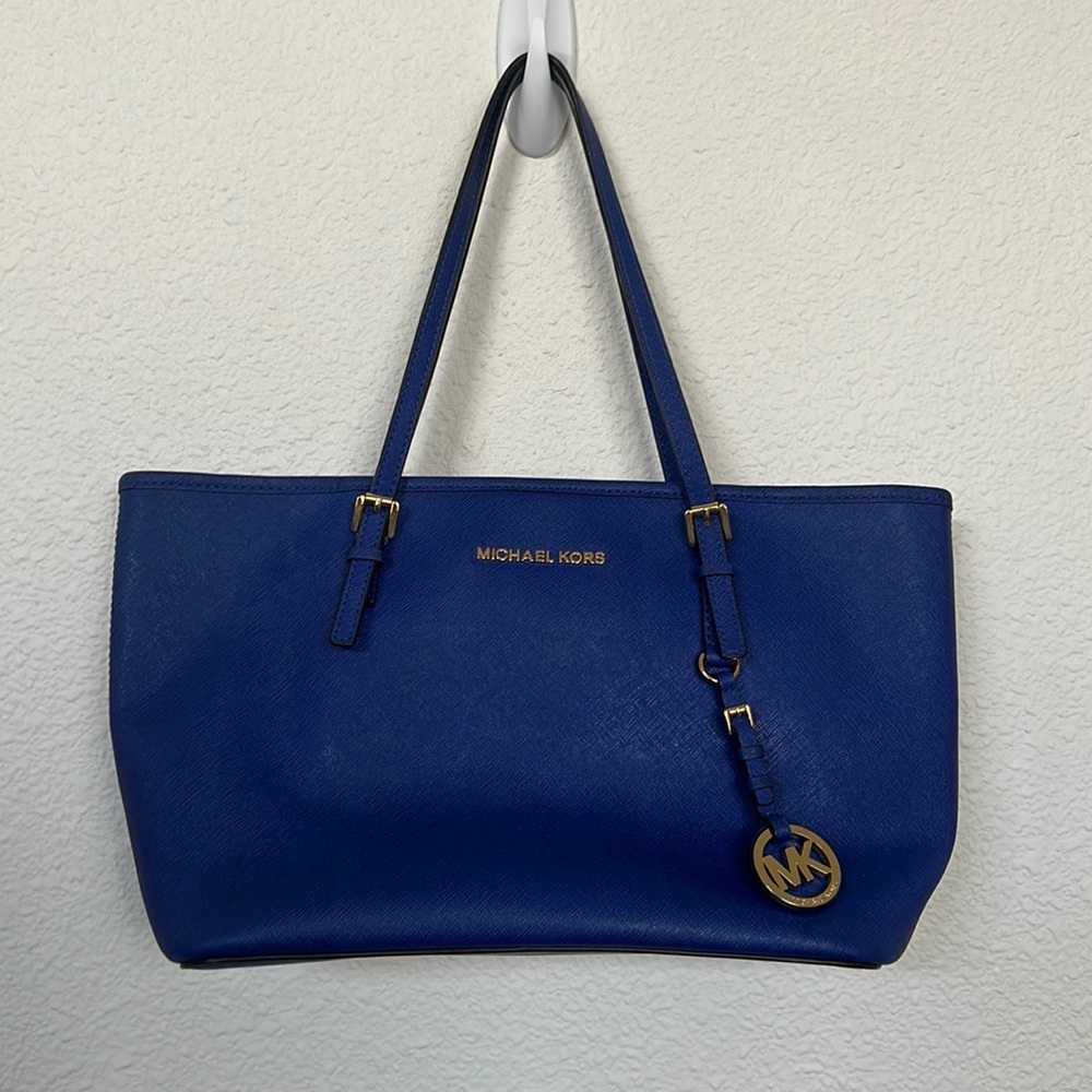 Michael Kors Jet Set Tote